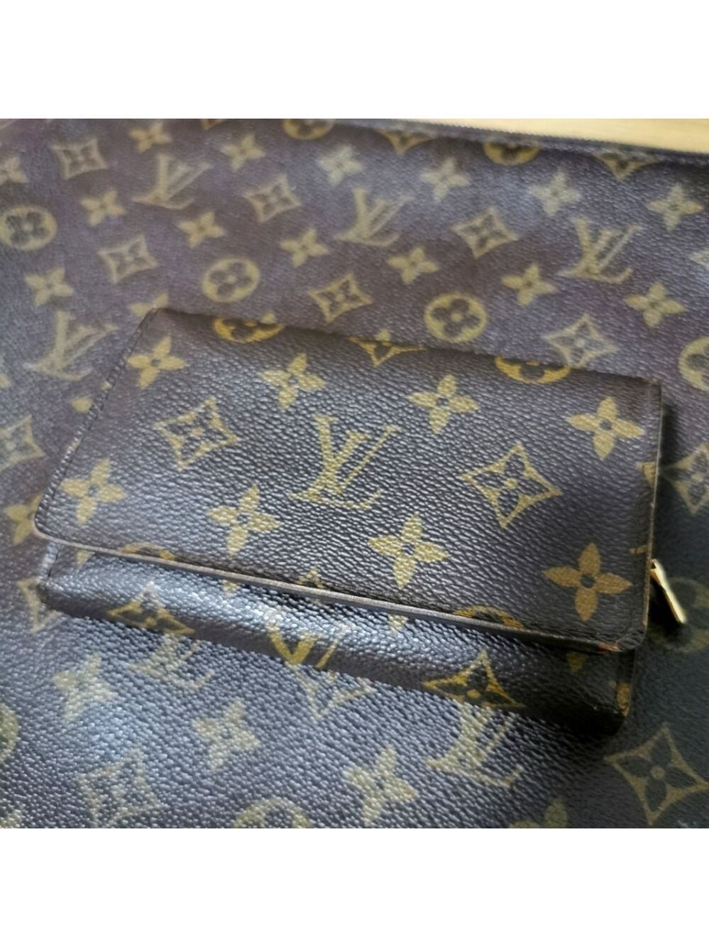 Vintage Louis Vuitton Monogram Pochette Porte Monnaie Credit Wallet Holder